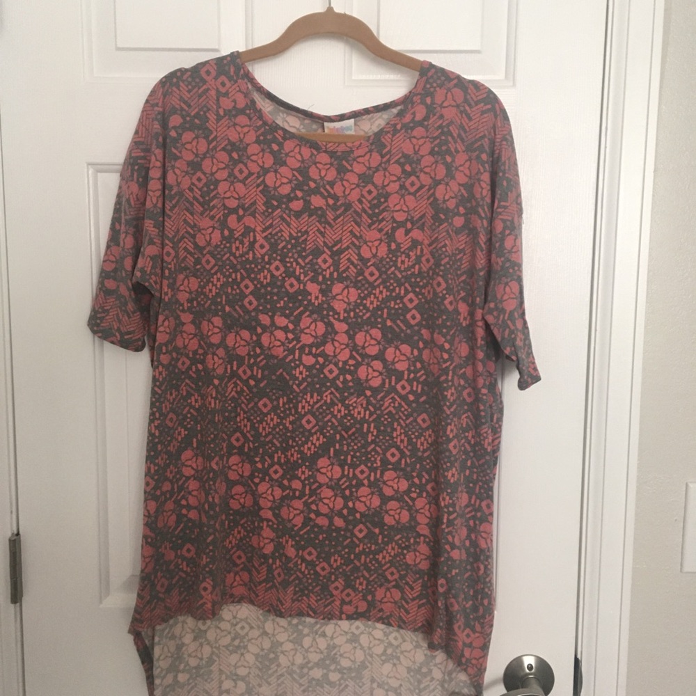 Lularoe Irma top. Used- like new. Size L